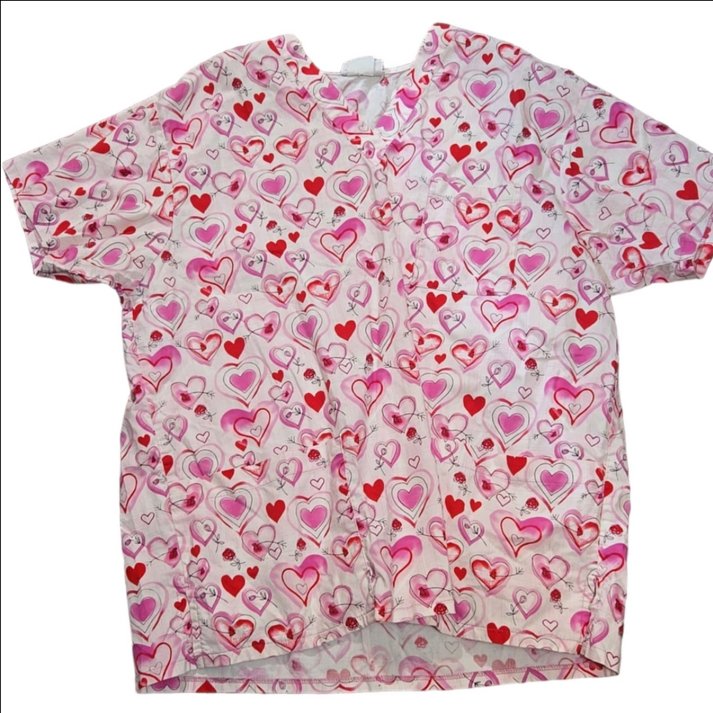 ♡Scrub Top Heart Patterned Size 2X
